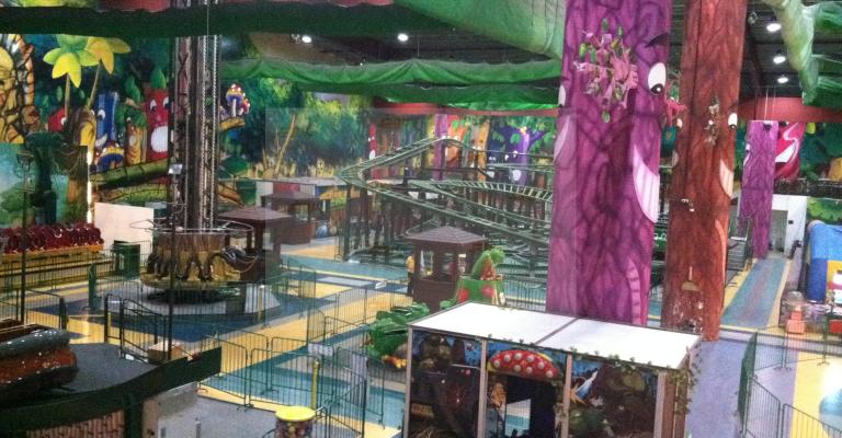 لجنة السلامة لمناطق ألعاب الأطفال توجه تنبيهات لجنة السلامة لمناطق ألعاب الأطفال توجه تنبيهات