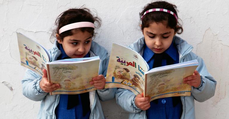 الوزارة: لا نقص في الكتب المدرسية