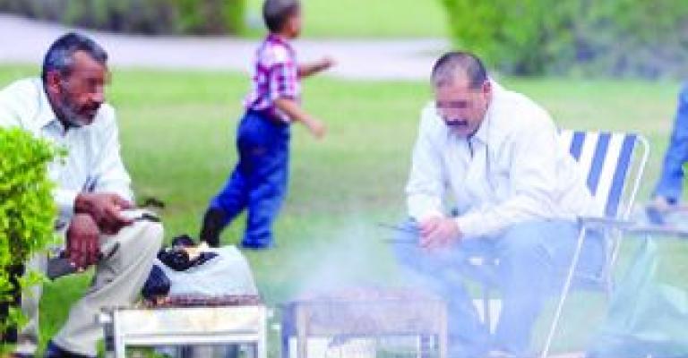 الأمانة تحذر من الشواء في الحدائق والطرقات الأمانة تحذر من الشواء في الحدائق والطرقات