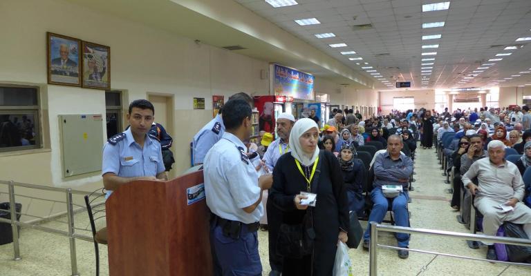 معبر الكرامة يتعامل مع 29 ألف عابر خلال أسبوع