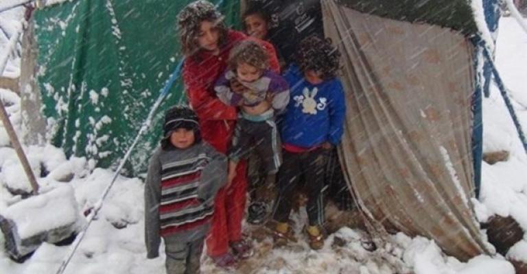 "المفوضية" 340 دينار لكل عائلة سورية خارج المخيمات