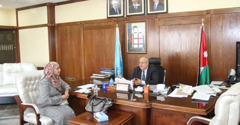 الوادي: جامعة الزرقاء تواجه ندرة التخصصات بالابتعاث الخارجي