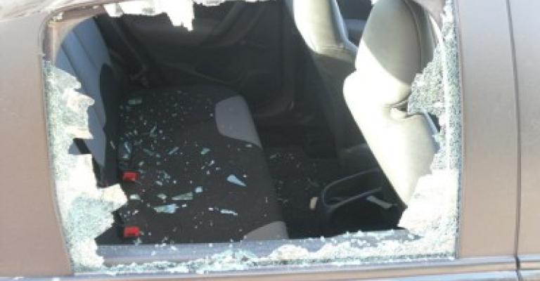 تكسير سيارة معلم بالكرك تكسير سيارة معلم بالكرك