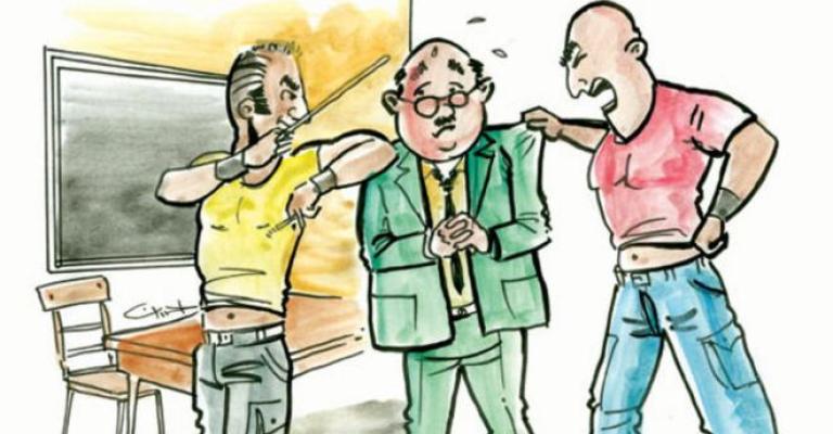 الحبس سنة بحالات الاعتداء على المعلّم