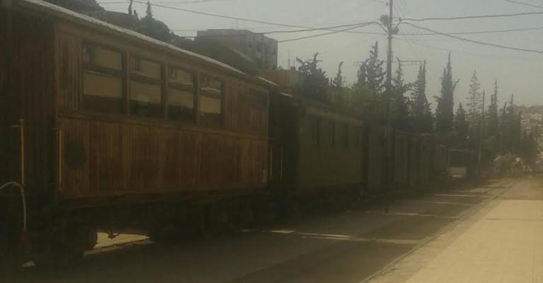 اللوزي: قطار الزرقاء الخفيف هو الحل الامثل للازدحامات المرورية