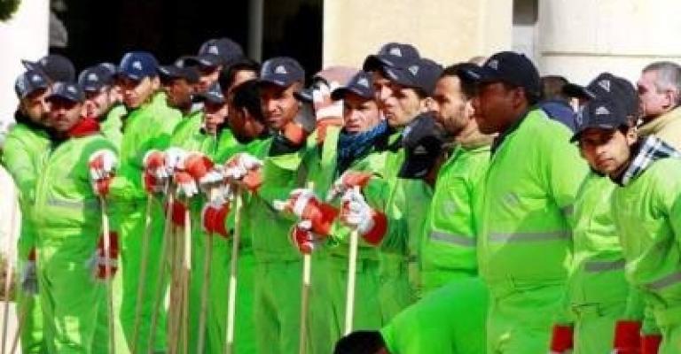 زيادة أجور عمّال الأمانة من 10 - 20 ديناراً زيادة أجور عمّال الأمانة من 10 - 20 ديناراً