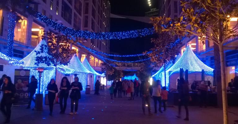 أجواء الأعياد في بوليفارد العبدلي