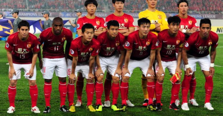 جوانزو الصيني وسان فريتشي الياباني يتأهلان لنصف نهائي مونديال الأندية – تقرير صوتي جوانزو الصيني وسان فريتشي الياباني يتأهلان لنصف نهائي مونديال الأندية – تقرير صوتي