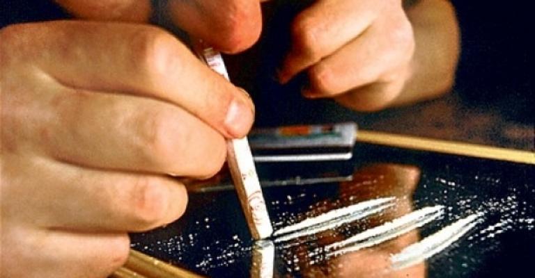 ضبط 6 آلاف شخص سنوياً بقضايا مخدرات ضبط 6 آلاف شخص سنوياً بقضايا مخدرات