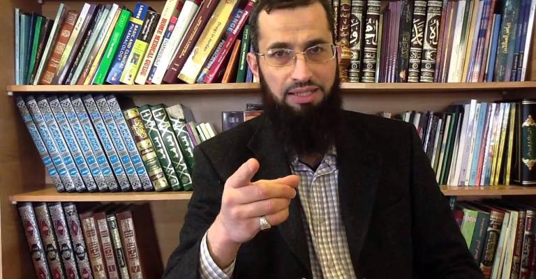 "القنيبي" يدخل إضراباً مفتوحاً عن الطعام "القنيبي" يدخل إضراباً مفتوحاً عن الطعام