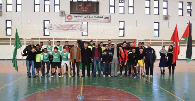 اختتام بطولة خماسي كرة القدم الاولى لطلبة الجاليات بالجامعة الهاشمية اختتام بطولة خماسي كرة القدم الاولى لطلبة الجاليات بالجامعة الهاشمية