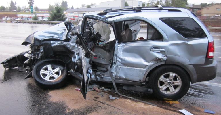 6 إصابات بحادث تصادم في العاصمة 6 إصابات بحادث تصادم في العاصمة