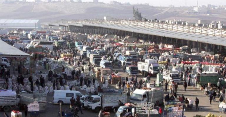 استقرار أسعار الخضار والفواكه على ارتفاع