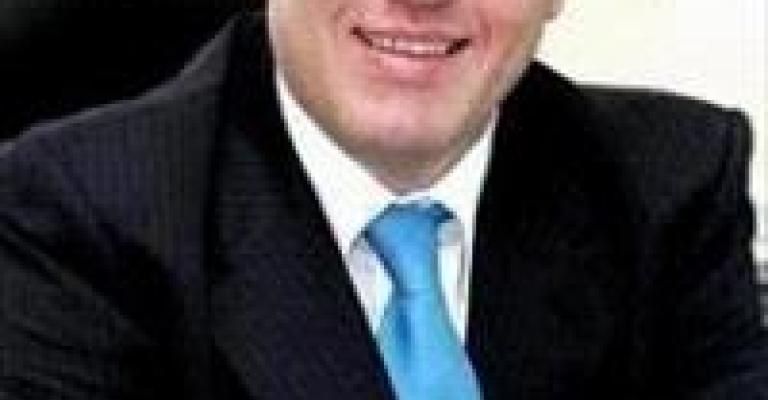 مسؤول سوري منشق!