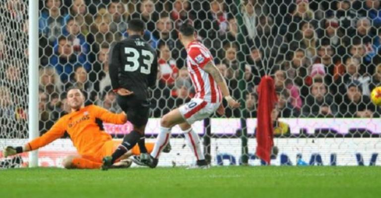 ليفربول يضع قدماُ في نهائي كأس إنجلترا – تقرير صوتي