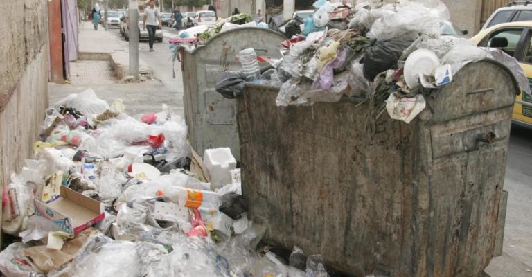 ارتفاع كميات النفايات في عمّان