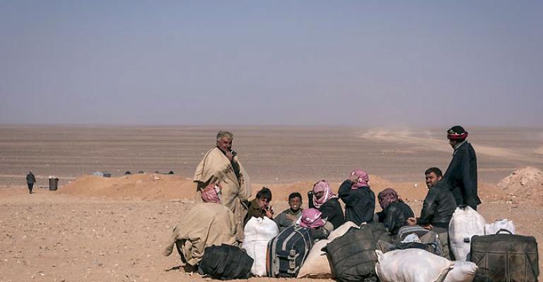 دخول 100 لاجئٍ سوريّ للأردن