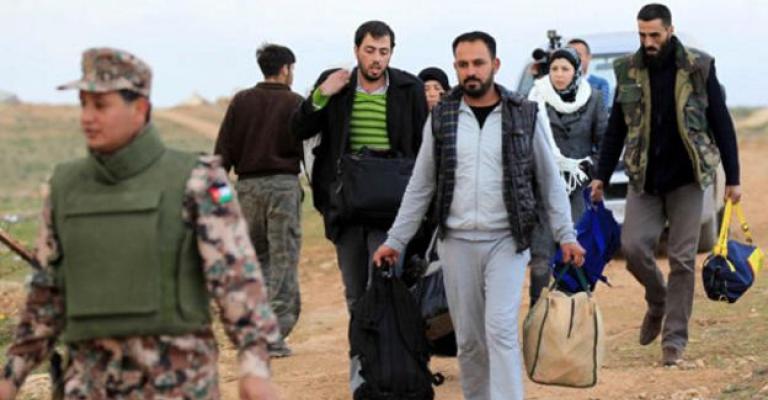 دخول 184 لاجئاً سوريّاً للأردن