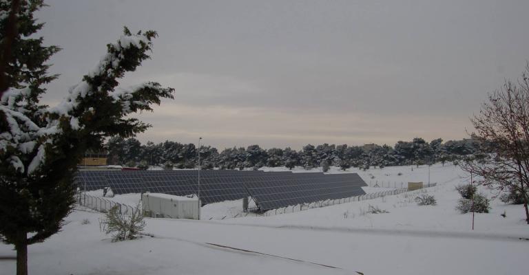 أجواء عاصفة وثلوج فوق المرتفعات