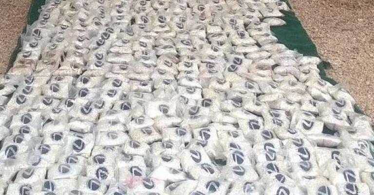 ضبط 92 كيلو مخدرات على الحدود ضبط 92 كيلو مخدرات على الحدود