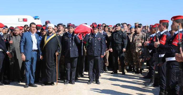 تشييع الملازم حسونة في سحاب تشييع الملازم حسونة في سحاب