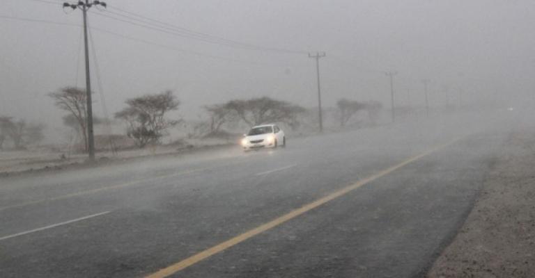 أجواء باردة وهطولات مطرية غزيرة أجواء باردة وهطولات مطرية غزيرة