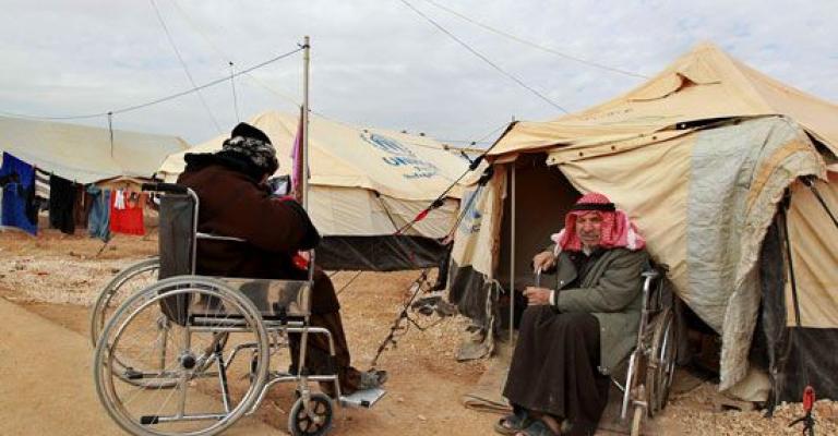 التكافل الاجتماعي.. محاولة السوريين لمواجهة أعباء اللجوء التكافل الاجتماعي.. محاولة السوريين لمواجهة أعباء اللجوء