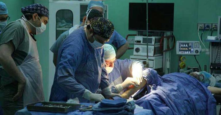 تحديات رحلة الجرحى السوريين للأردن