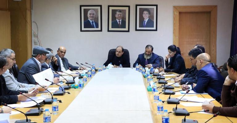 لجنة تحقيق في شحنة أبقار "التهاب الفم الحوصلي"