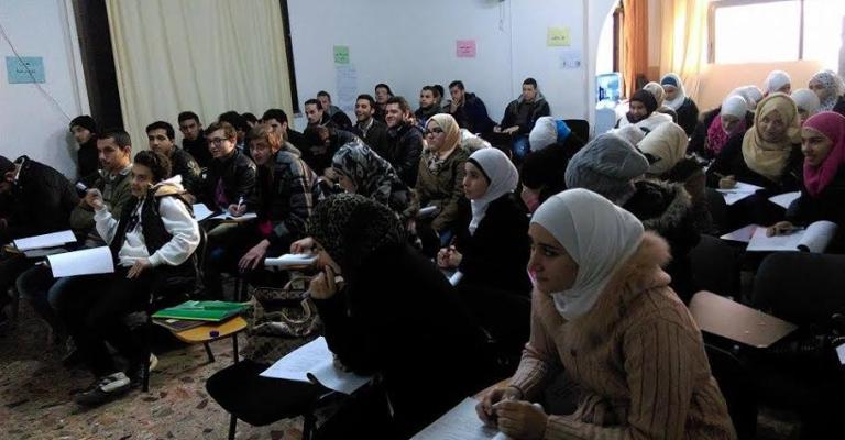 مبادرات لمساندة طلبة التوجيهي السوريين مبادرات لمساندة طلبة التوجيهي السوريين