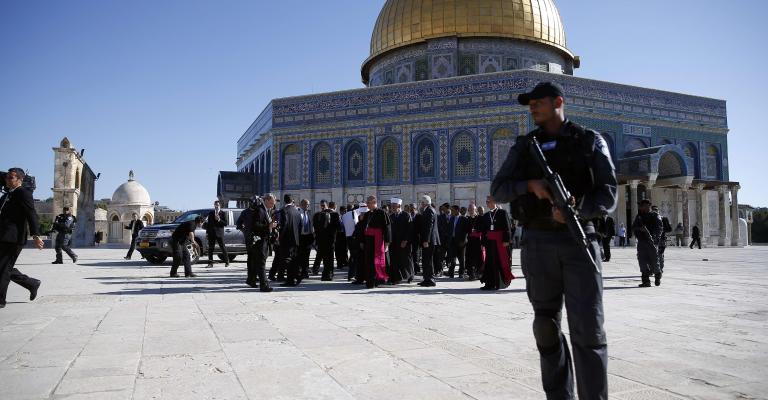 تجدد اقتحام المستوطنين لباحات الأقصى تجدد اقتحام المستوطنين لباحات الأقصى