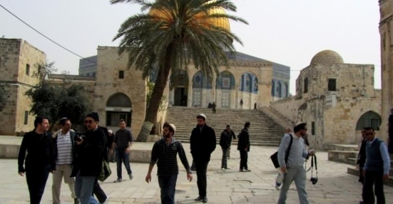 تجدد الاقتحامات للأقصى