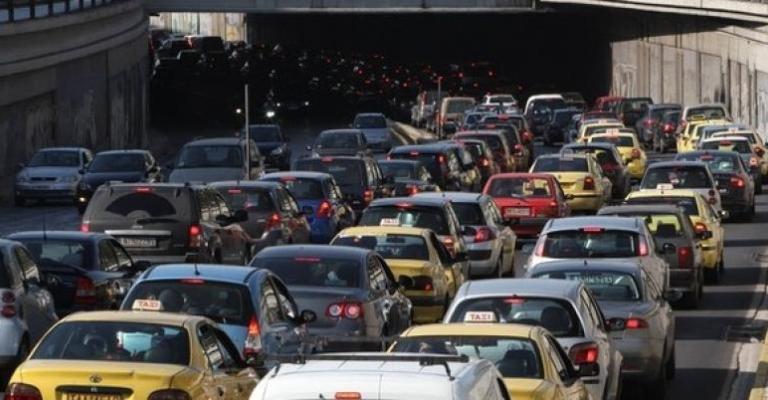 حلول مرورية على تقاطعات حيوية في عمّان