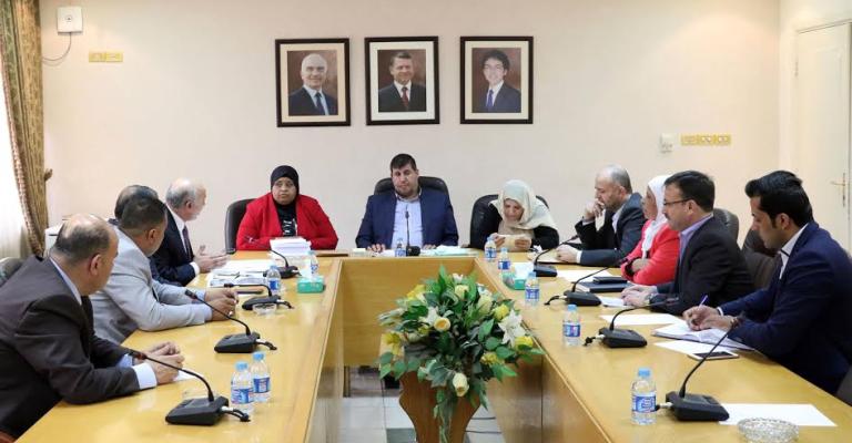 "فلسطين النيابية" تناقش الإعفاءات الطبية للغزيين