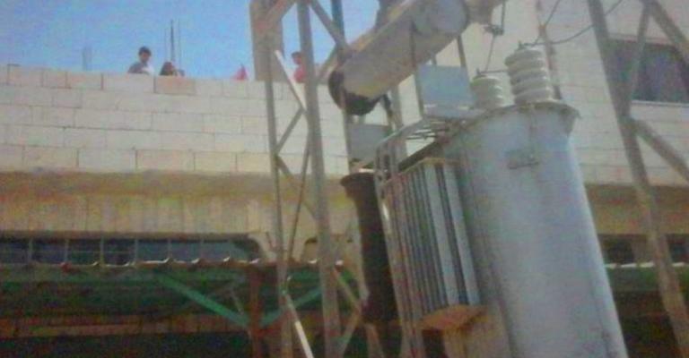 الزرقاء: محول كهرباء الضغط العالي يهدد حياة أهالي مثلث العوضات