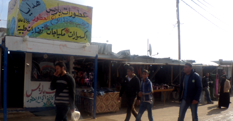 محال "شانزليزيه الزعتري" يغلقها انقطاع الكهرباء محال "شانزليزيه الزعتري" يغلقها انقطاع الكهرباء