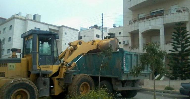 حملات معالجة الظواهر السلبية بالعاصمة وإزالة العوائق من الشوارع حملات معالجة الظواهر السلبية بالعاصمة وإزالة العوائق من الشوارع