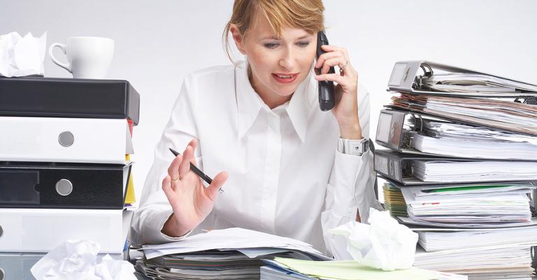 النساء يستخدمن الدماغ أكثر فعالية من الرجال النساء يستخدمن الدماغ أكثر فعالية من الرجال