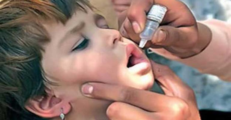 بدء حملة التطعيم ضد شلل الأطفال