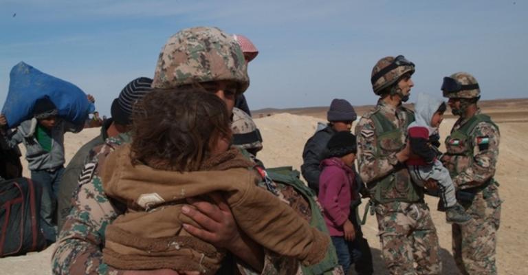 دخول 103 لاجئ سوريّ للأردن