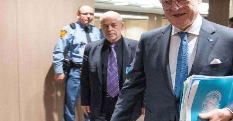 المعارضة السورية تناقش وثيقة دي ميستورا في إسطنبول