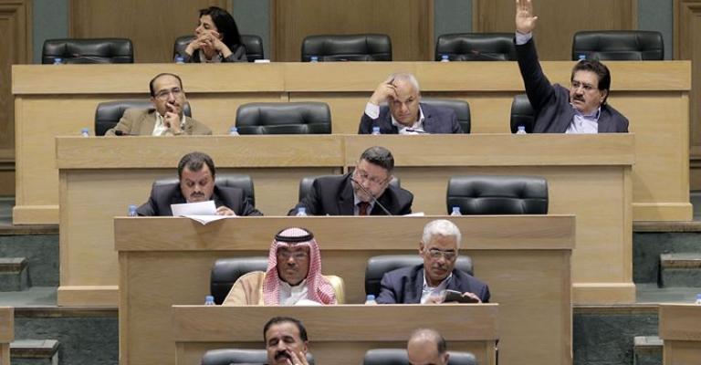 التعيينات الجديدة في المجلس تثير جدلاً تحت القبة التعيينات الجديدة في المجلس تثير جدلاً تحت القبة