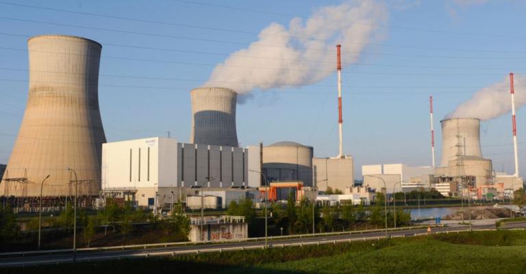 البدءبإدخال المفاعل النووي للمرحلة الحارة