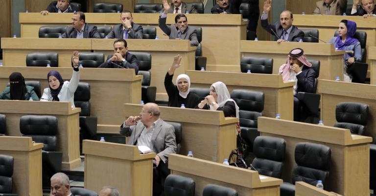 إحالة قانون الأسلحة للجنة القانونية إحالة قانون الأسلحة للجنة القانونية