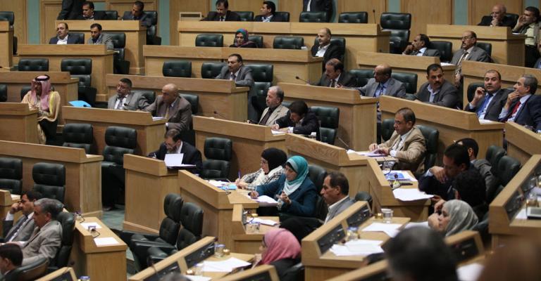 النواب يعدلون 6 قوانين لتتوائم مع التعديلات الدستورية النواب يعدلون 6 قوانين لتتوائم مع التعديلات الدستورية