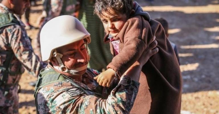 دخول 296 لاجئاً سورياً للأردن