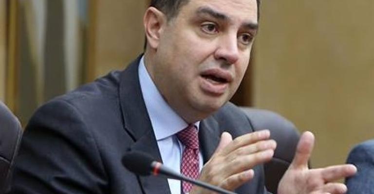 فاخوري: لا يجوز اعتبار التزام الأردن تجاه اللاجئين مسلماً به فاخوري: لا يجوز اعتبار التزام الأردن تجاه اللاجئين مسلماً به