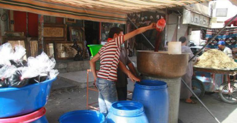 "الغذاء والدواء": اتلاف 100 طن من عصائر وأغذية الطرقات