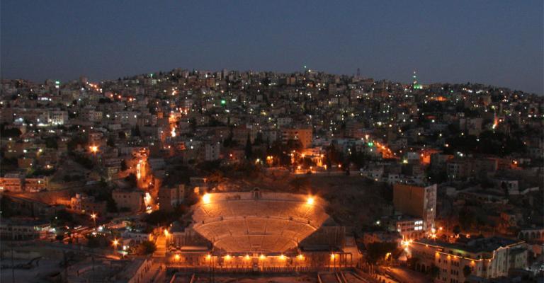 أجواء صيفية نهاراً رطبة ليلاً