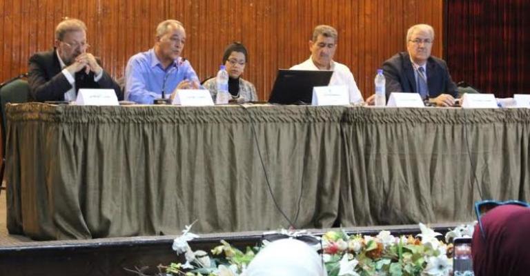 في مناظرة انتخابية: مرشحون يطالبون بإعادة النظر بالسياسة التسويقية زراعيا